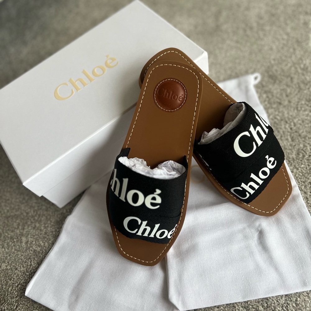 NEW Chloe woody sandal size 38W in black